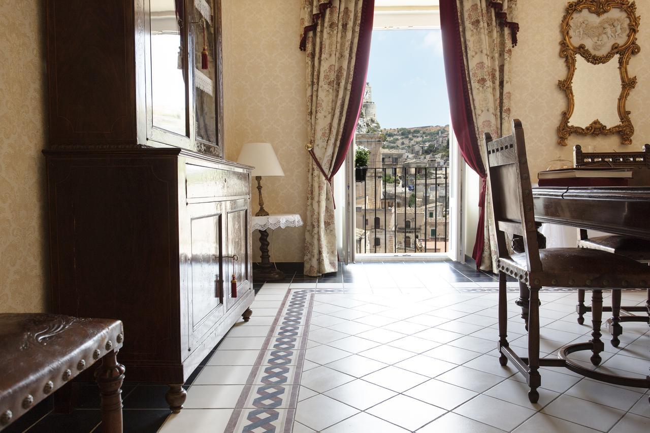 Dimora Birulla Bed & Breakfast Модика Екстериор снимка